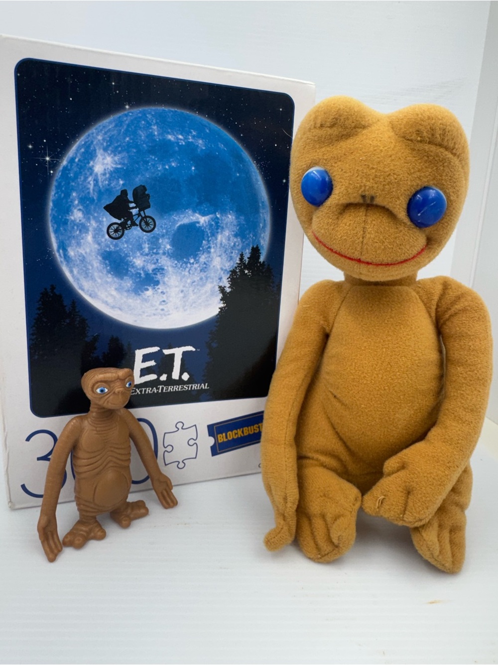 Vintage E.T. Lot with new puzzle, vintage plush and kraft figure